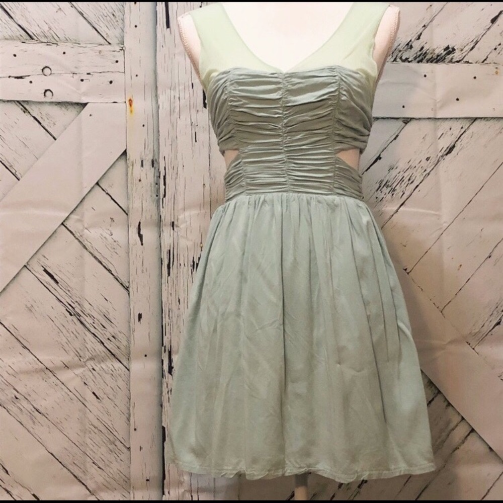 🌿SALE🌿 Mint Open Sides Mini Dress